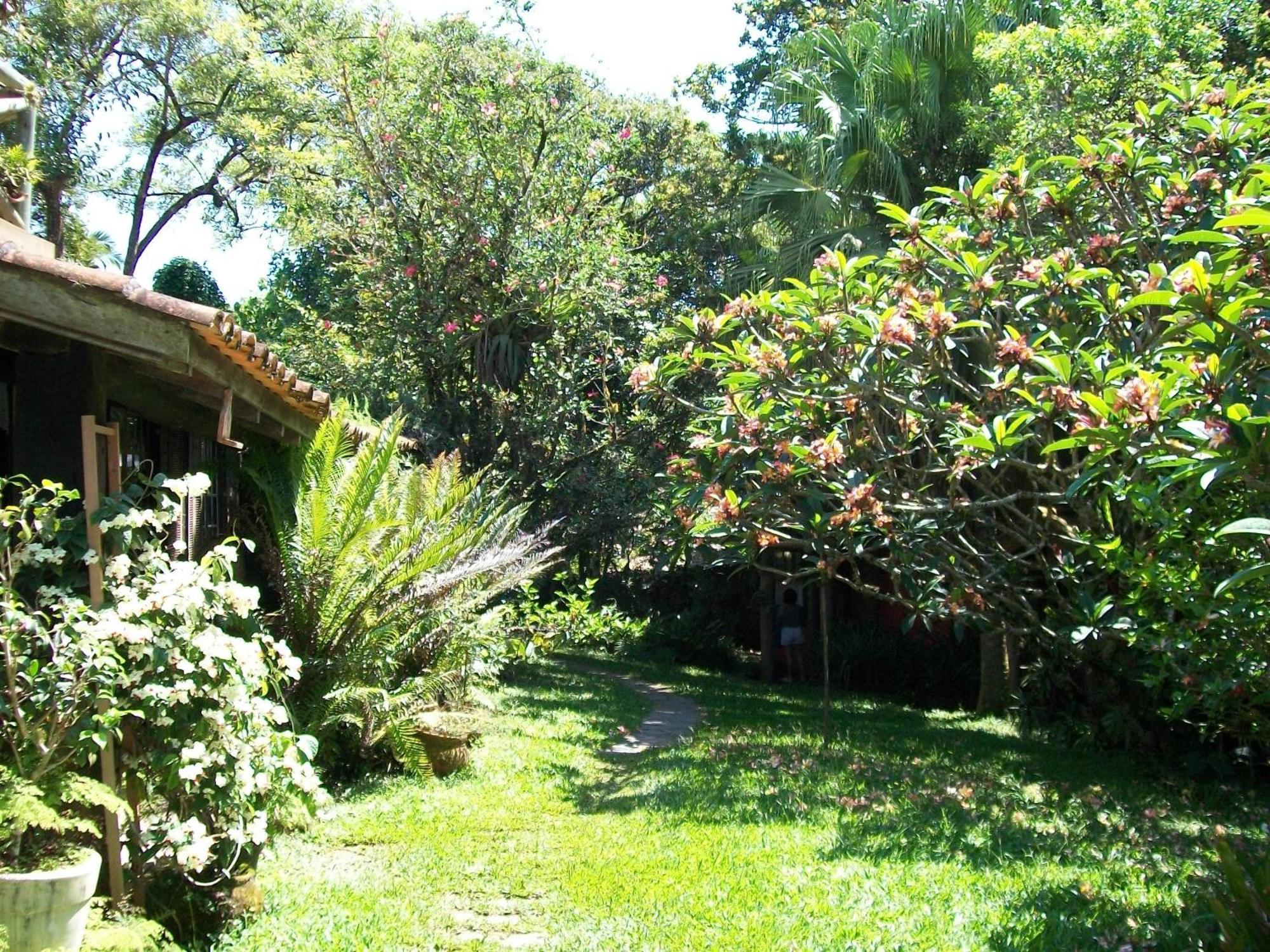 Regina Guest House Praia do Rosa Exteriér fotografie