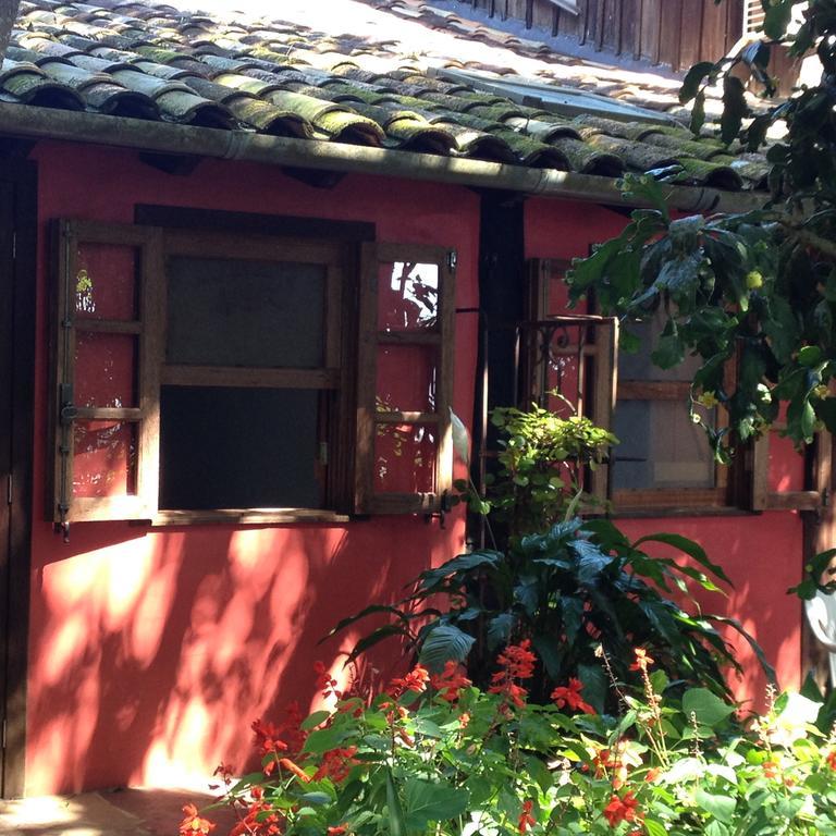 Regina Guest House Praia do Rosa Pokoj fotografie
