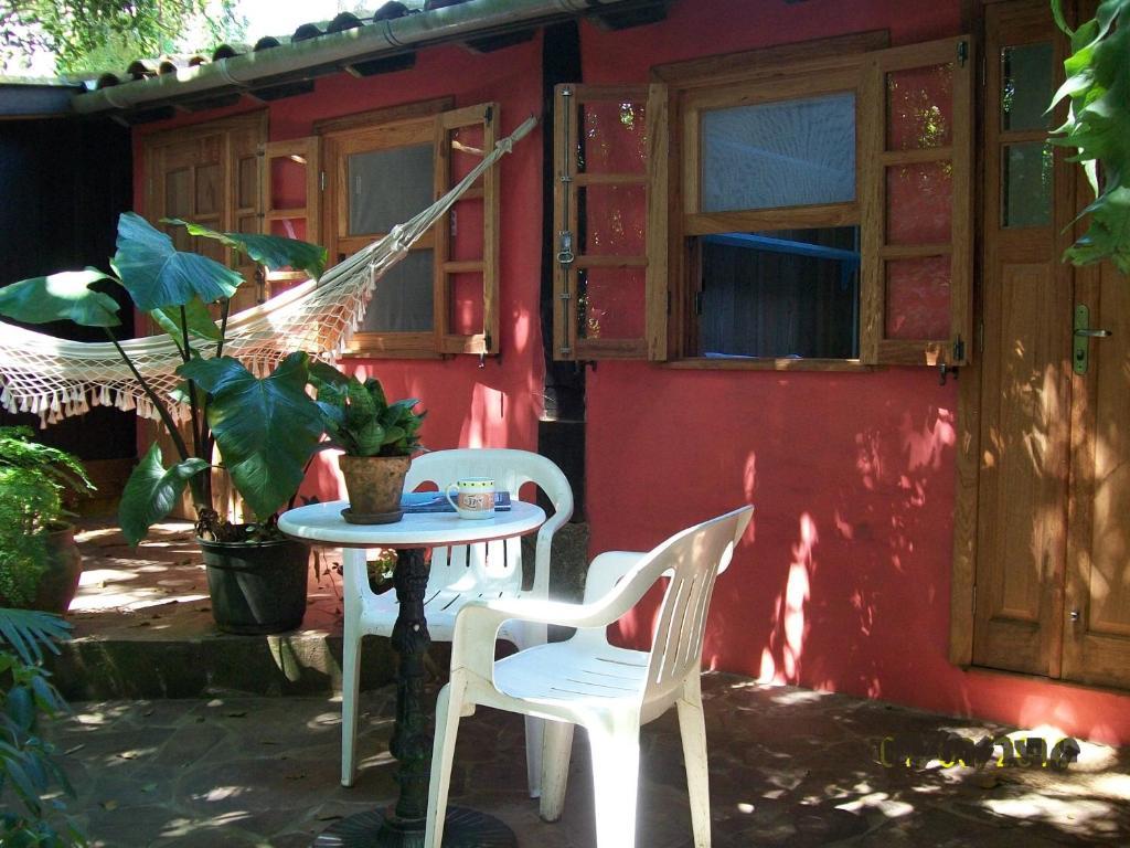 Regina Guest House Praia do Rosa Pokoj fotografie