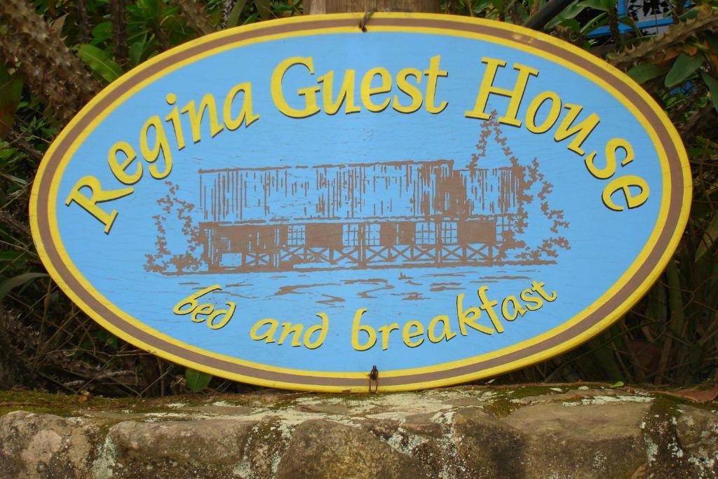 Regina Guest House Praia do Rosa Exteriér fotografie